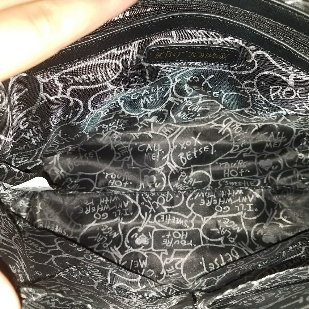 BETSEY JOHNSON handbag w/ shoulder strap - Picture 3 of 8